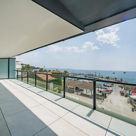 Charming Sea View - 2 Br Διαμέρισμα *