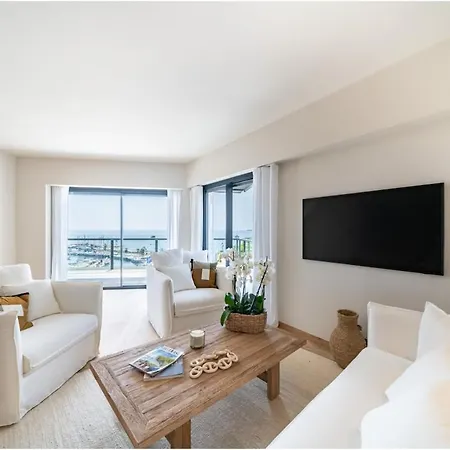 Charming Sea View - 2 Br